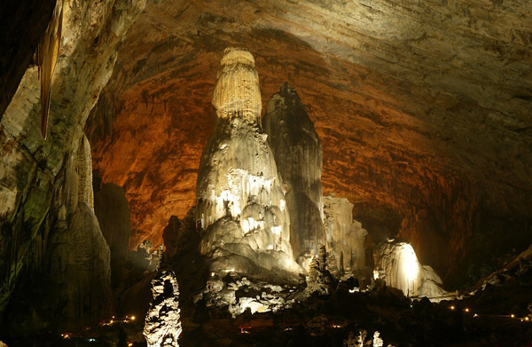 Cacahuamilpa Caverns full weekend